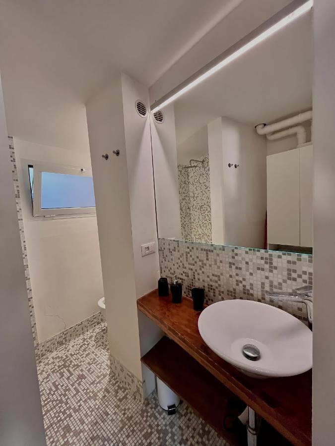 Piazza Pontida Modern Loft Bergamoアパートメント エクステリア 写真